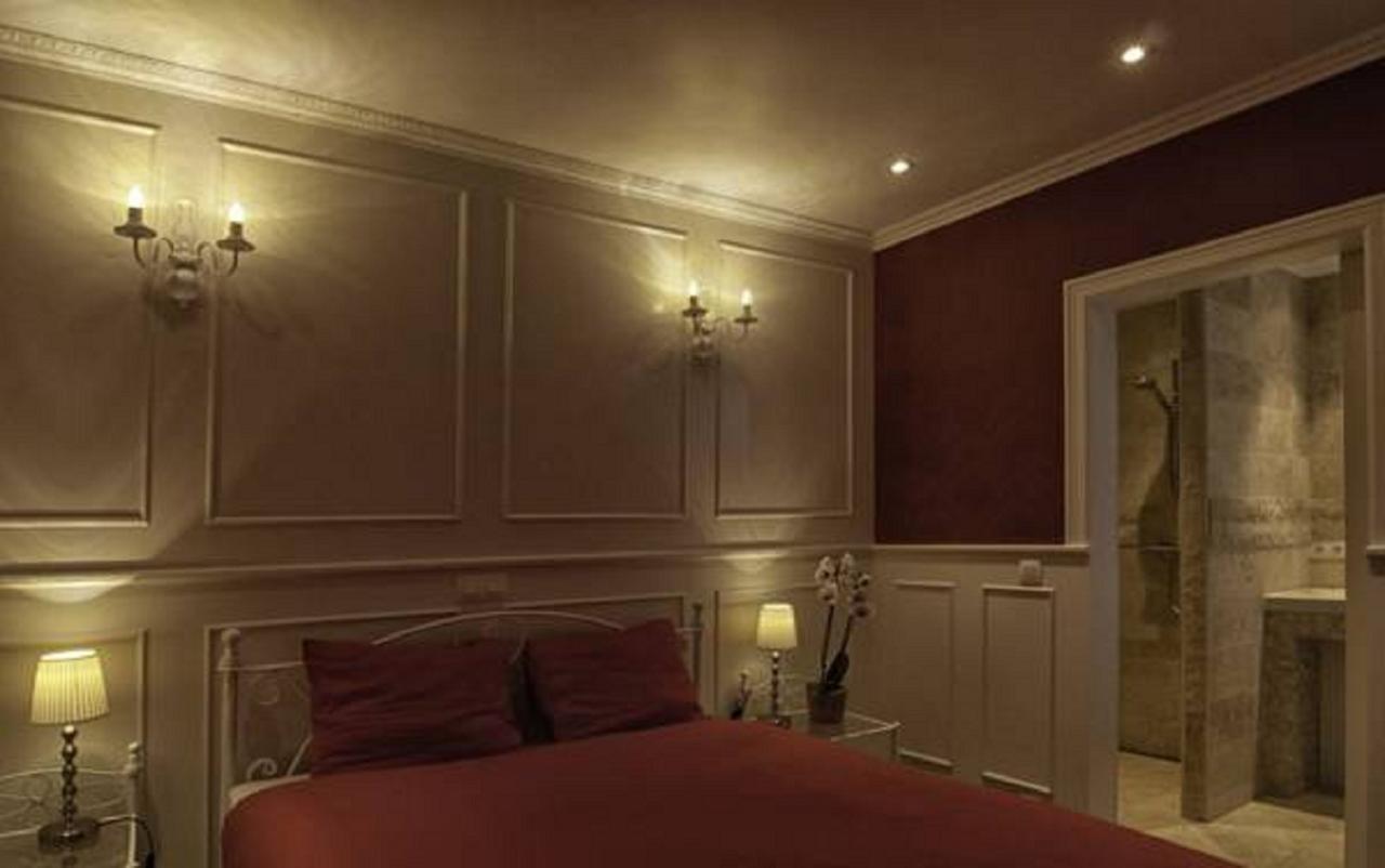 Hostel Lybeer Private Rooms Just For Two! Брюгге Экстерьер фото